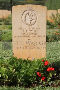 BEIRUT WAR CEMETERY - OWEN, ROBERT ISAAC